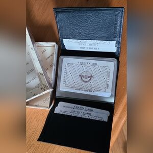 EAST WEST Mens Pebbled Glove Soft Leather Trifold Wallet, Black. Vintage